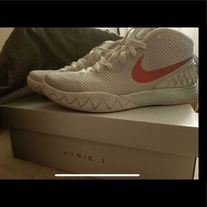 Kyrie OPENING NIGHT LMTD